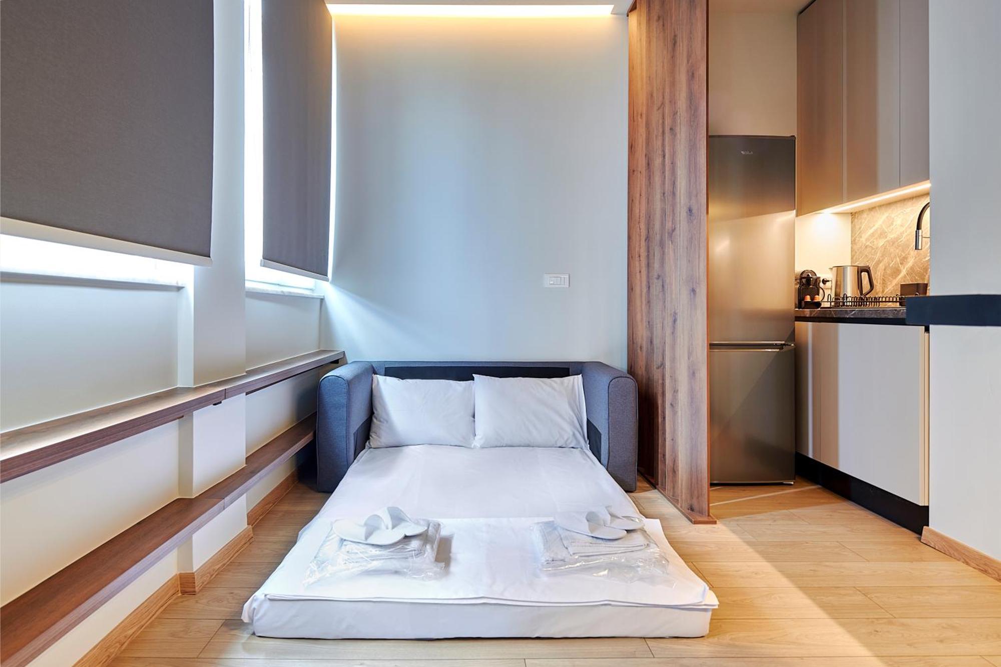 City-Center Apartment In Vibrant Monastiraki, Atene Esterno foto