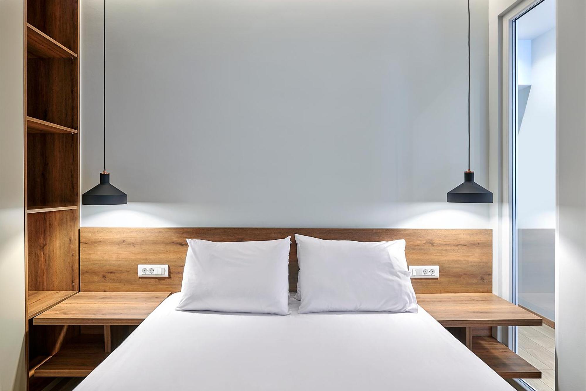 City-Center Apartment In Vibrant Monastiraki, Atene Esterno foto