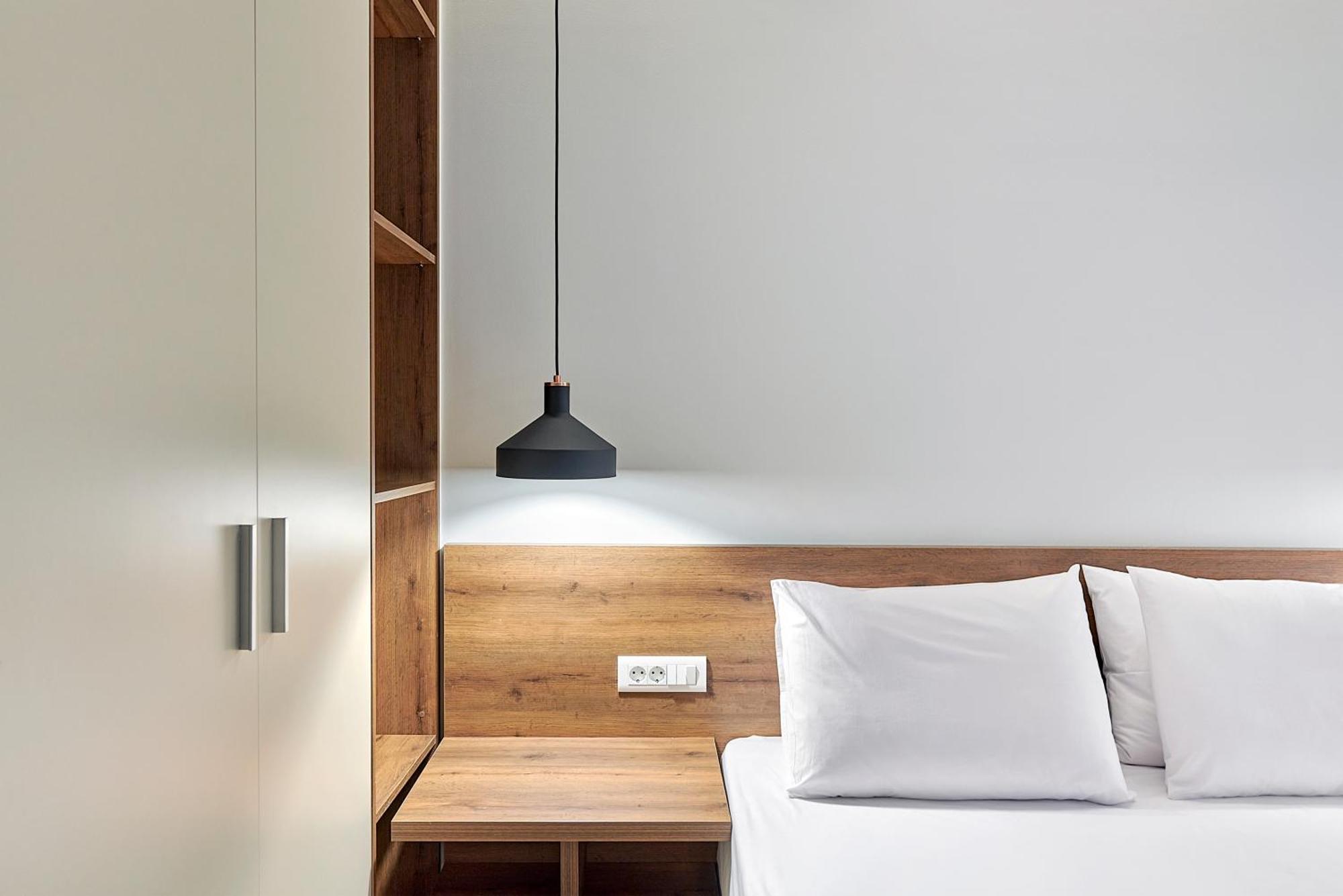 City-Center Apartment In Vibrant Monastiraki, Atene Esterno foto
