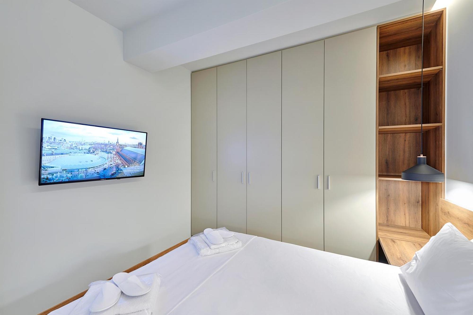 City-Center Apartment In Vibrant Monastiraki, Atene Esterno foto