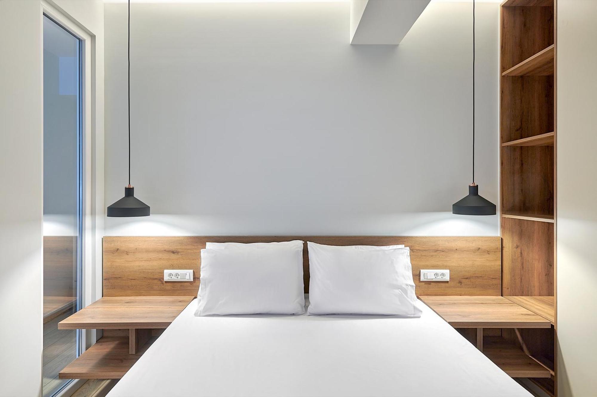 City-Center Apartment In Vibrant Monastiraki, Atene Esterno foto